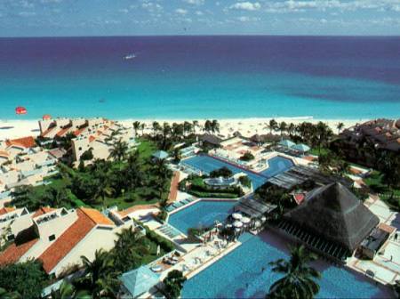 aerial view of the Omni pools and some of the tropical landscape surrounding them